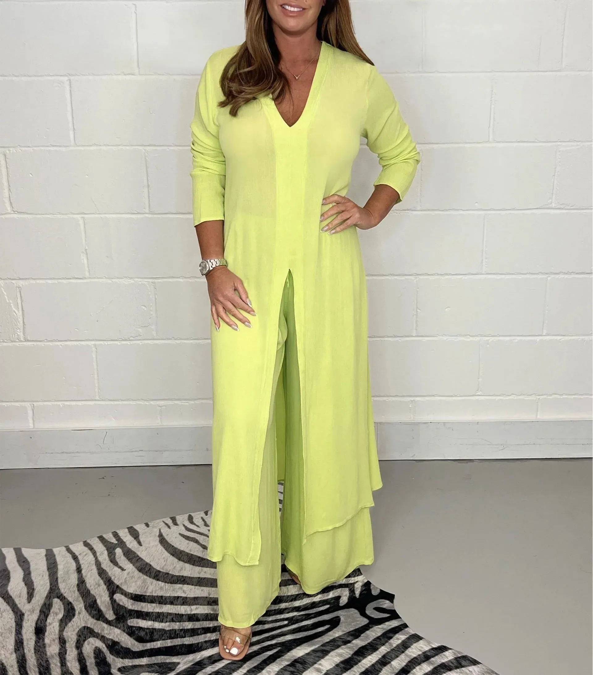Amayra Two-Piece set | Breezy Elegance for Every Spring Moment 