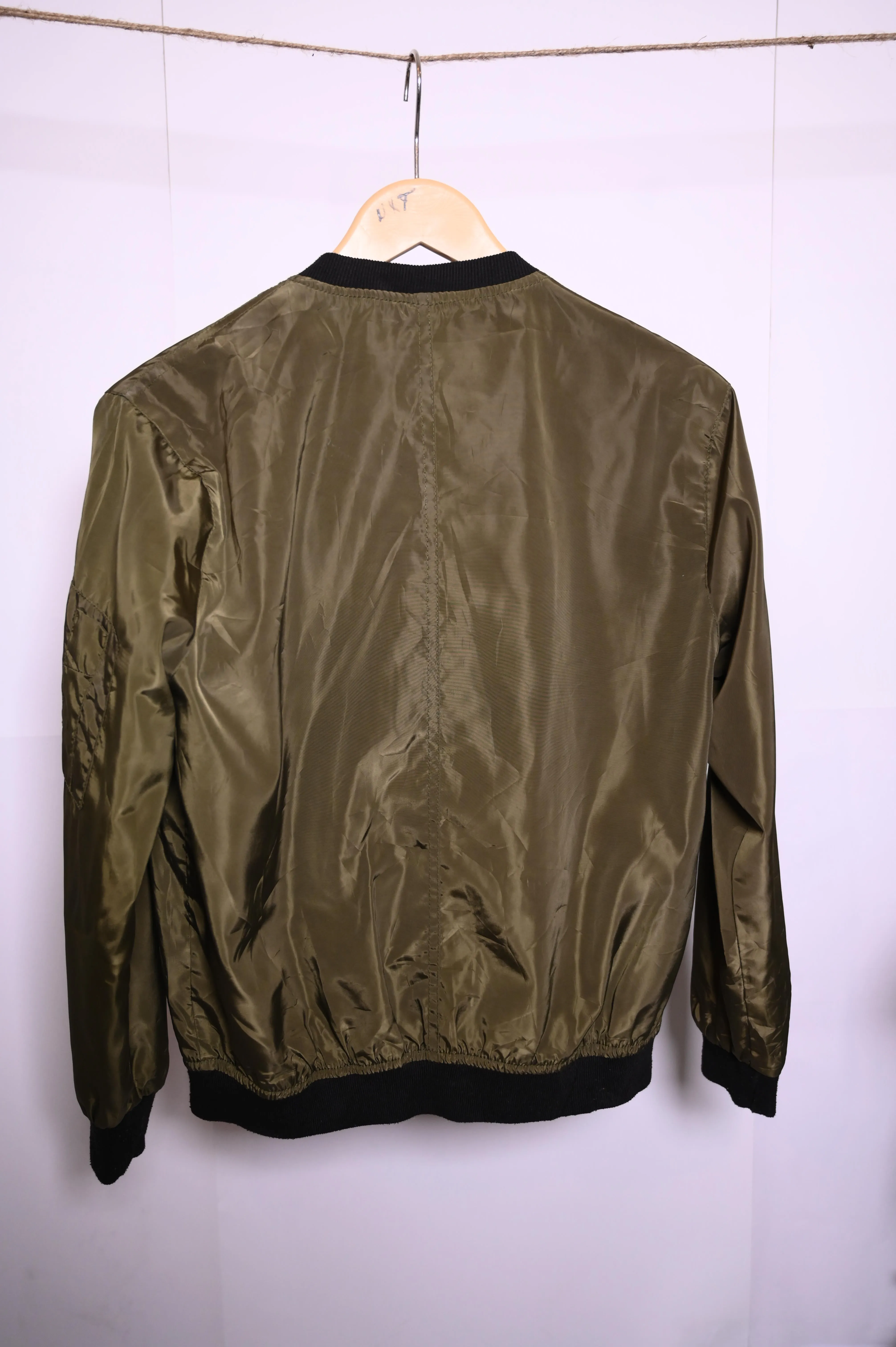 Mega Wear Olive Green Zipper Jacket – Medium