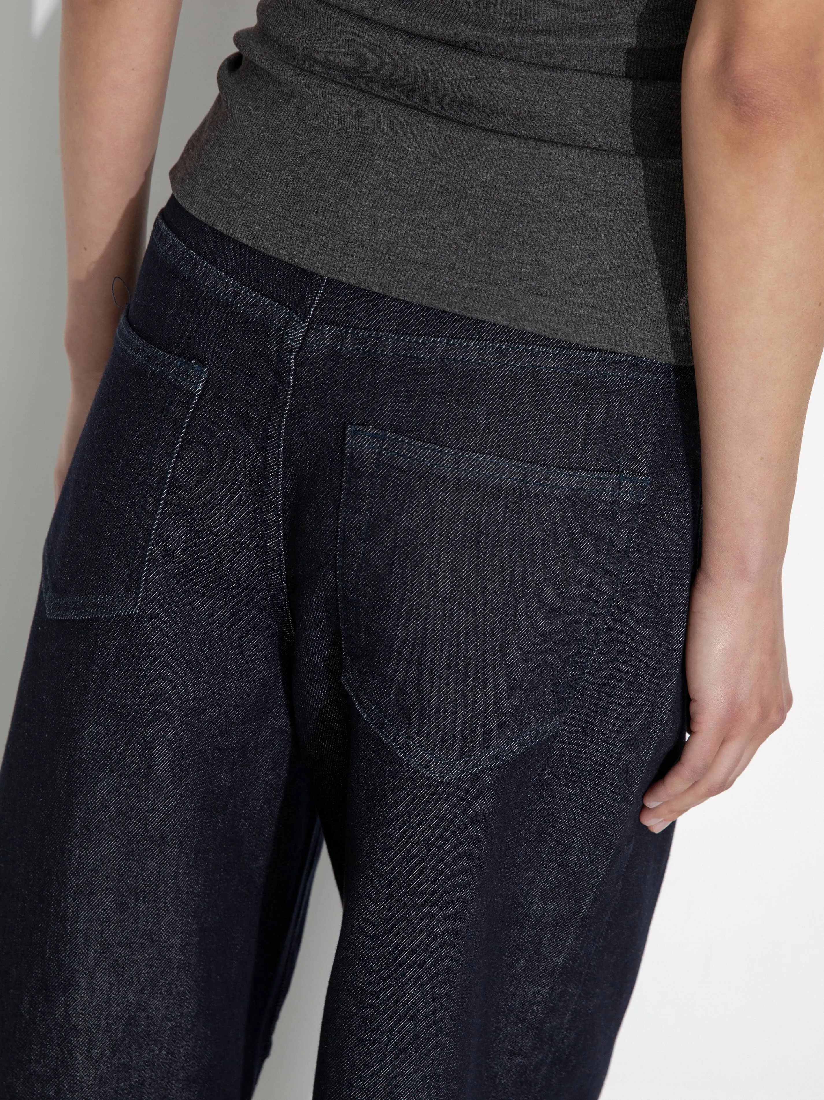 Panelled Loose-Fit Wide-Leg Tapered Jeans: Navy / L