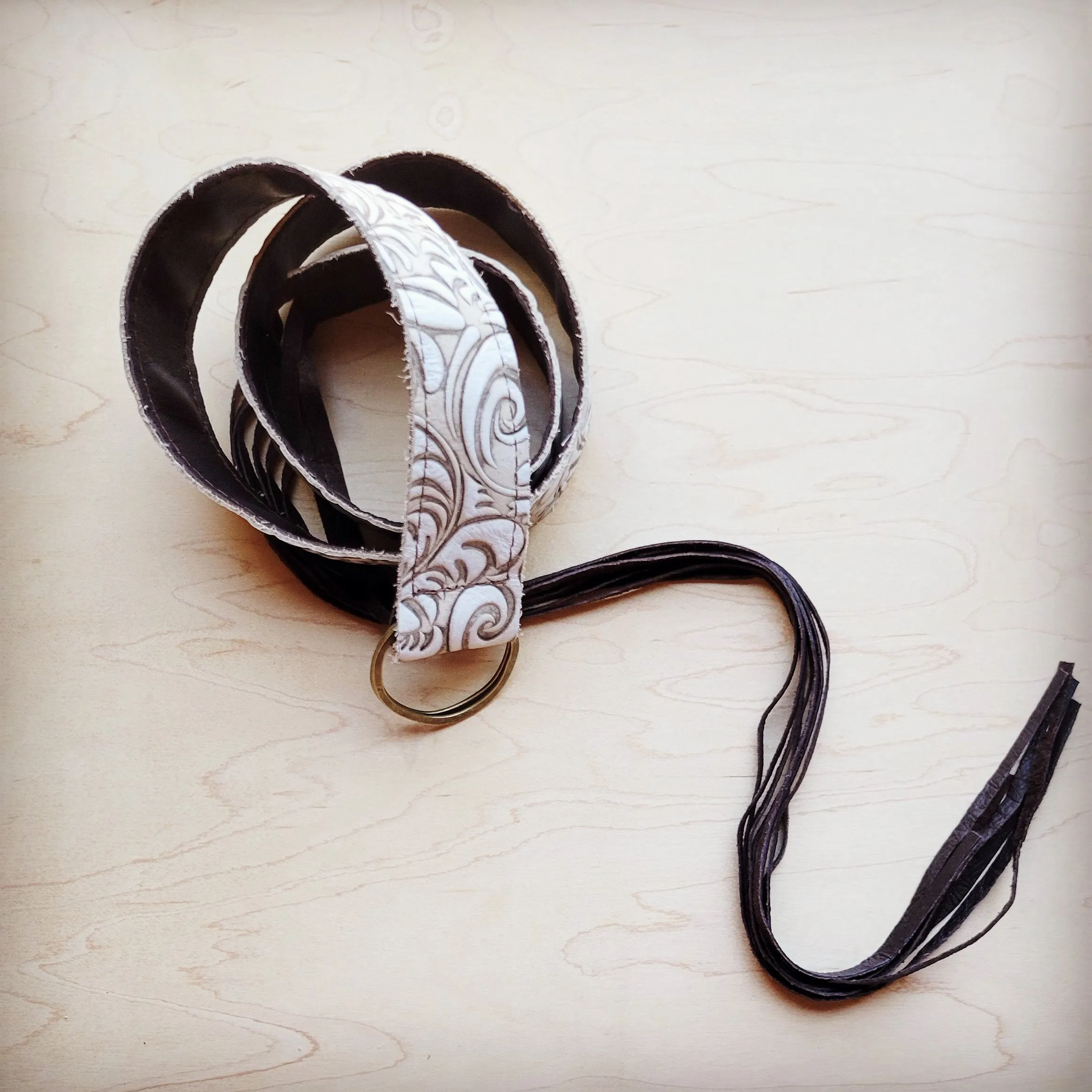 Sandy White Floral Leather Belt with Leather Fringe Closure 907k